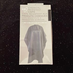 2 styling capes brand new!
